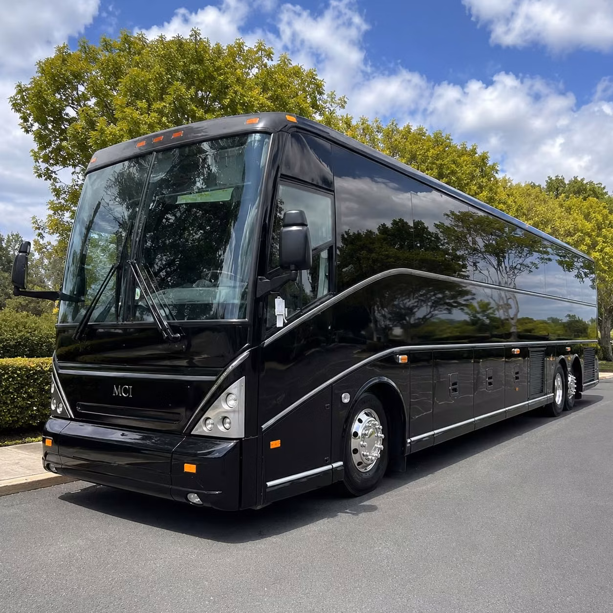jersey city employee shuttle services for your daily commute and office travel