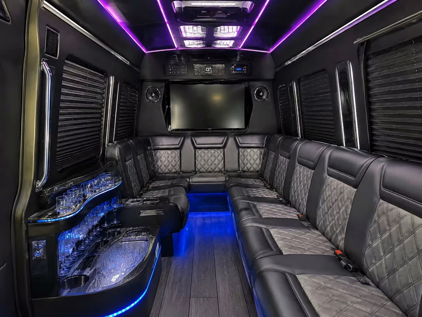 yankee stadium and citi field group transportation from jersey city